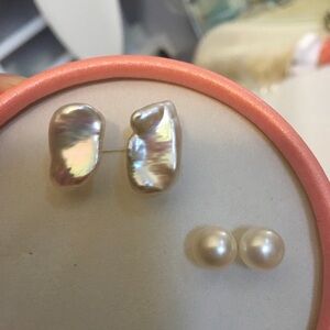 Solid 18k AAAA keshi pearl earrings 10x17mm